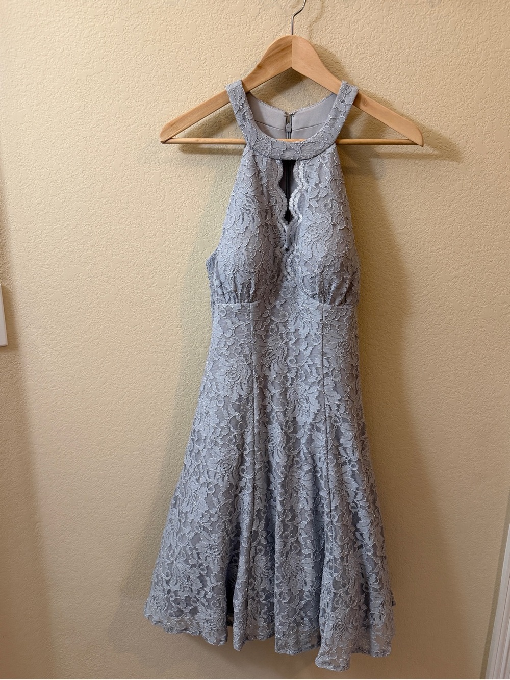 Night Way Collections Light Blue Gray Lace Halter Midi Dress - 8